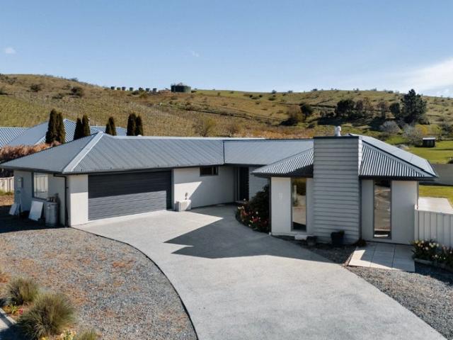omarama, 4 bedrooms