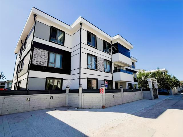 Ömer İnan Remax Hür Köprübaşı Mah. 3+1 Satılık Sıfır Daire