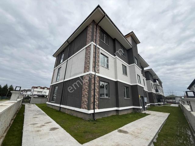 Ömer İnan Remax Hür Satılık 3+1 130m2 Sıfır İskanlı Daire