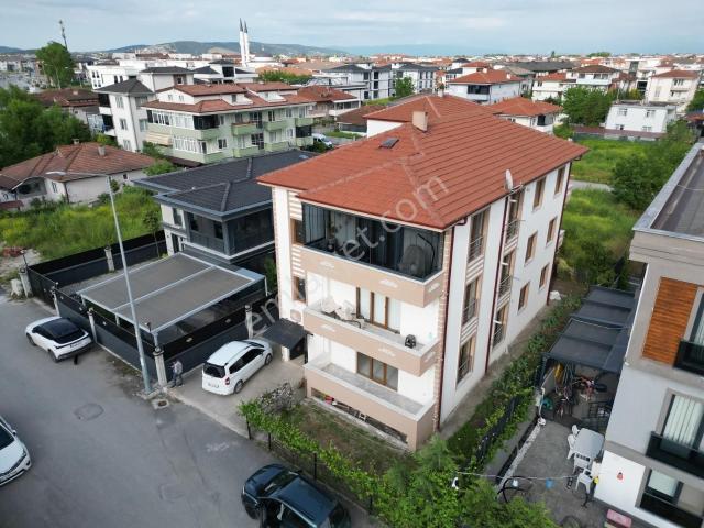Ömer İnan Remax Yazlık Mah 3+1 160m2 Geniş Ferah Kiralık Daire