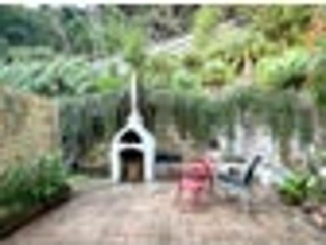 Omiha, 2 bedrooms, $750 pw