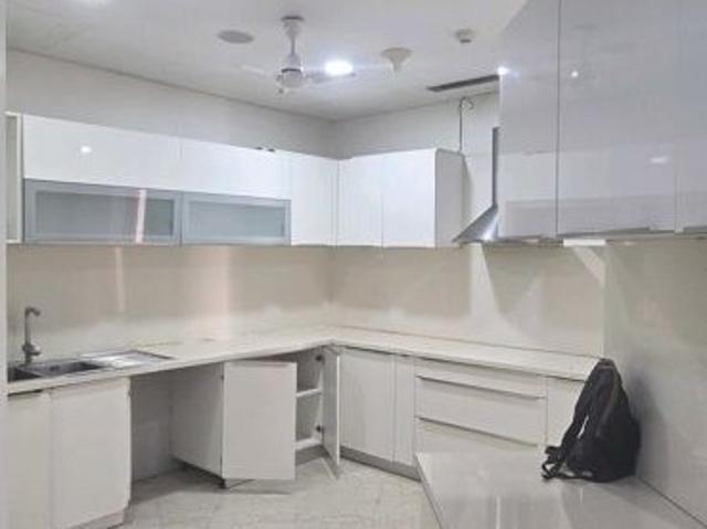 Omkar 1973 4 Bedroom 2700 Sq. Ft. Apartment in Worli Mumbai Listing ID: #10227