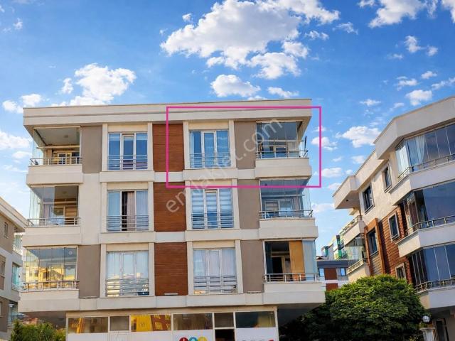 Ömürevleri Eski Fırın Arkasında Kiralık 1+1 Daire