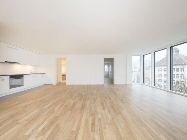 On the pulse of the city state of the art apartment