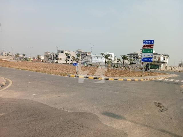 On Excellent Location A Centrally Located Residential Plot Is Available For sale In Gujranwala