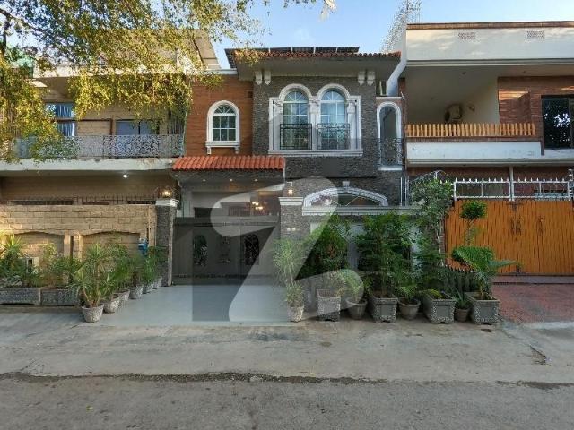 On Excellent Location House For Sale E 11/4