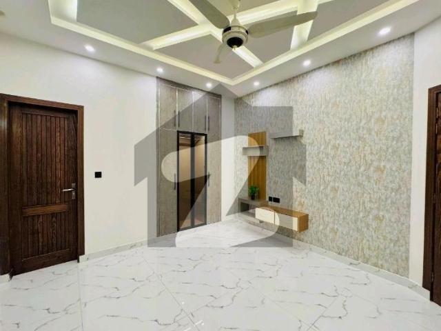 On Excellent Location House Sized 15 Marla Available In Canal View Housing Scheme