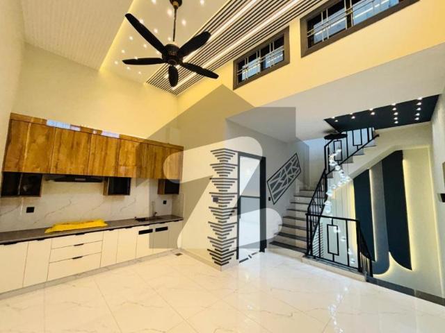 On Excellent Location House Sized 5 Marla Available In Citi Housing Society