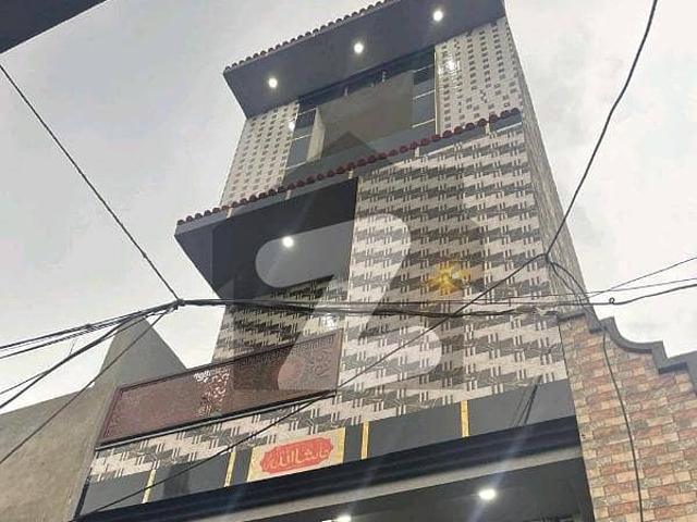 On Excellent Location In Tajpura House For sale Sized 562 Square Feet