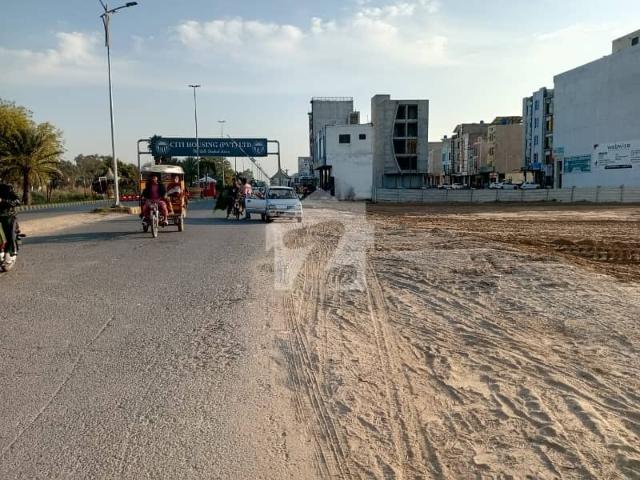 On Excellent Location Residential Plot For sale In Canal View Housing Scheme Phase 2 Gujranwala