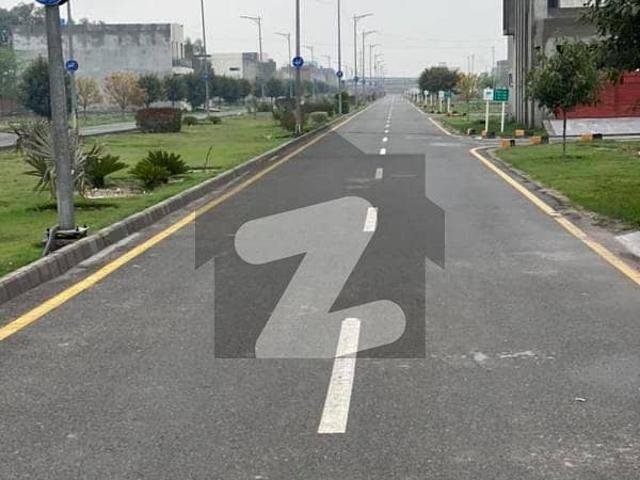 On Instalments 5 Marla Plot For Sale Sitara Park City