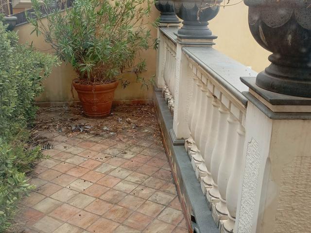 on rent Akis Home più livelli