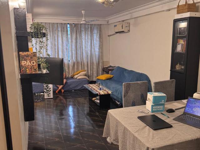 On Request 2 Bedroom 800 Sq. Ft. Apartment in Bandra West Mumbai Listing ID: #10260