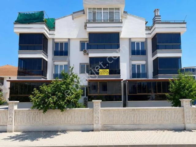 Onmax Bahçelievler'de Satılık 1+1 Ara Kat Doğalgazlı Daire