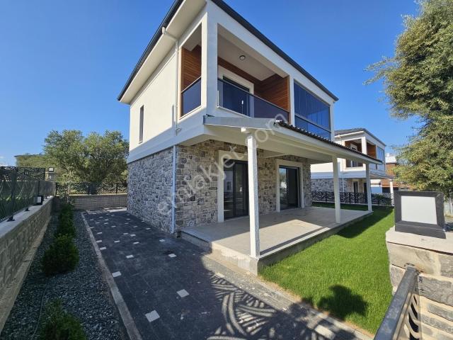 Onmax İntalantda 3+1 Müstakil Satılık Lüks Villa