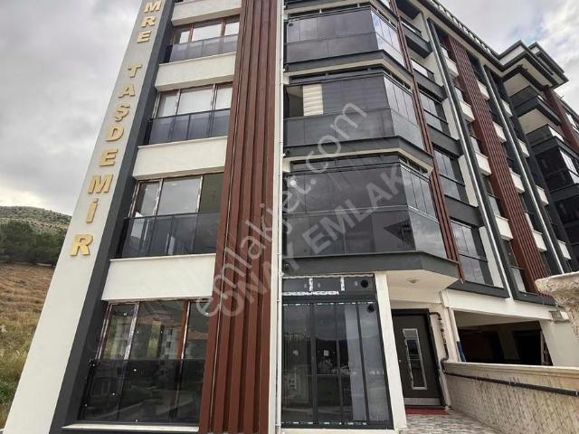 Onay Emlak'tan Şeyhcui'de Sıfır 3+1 Satılık Daire