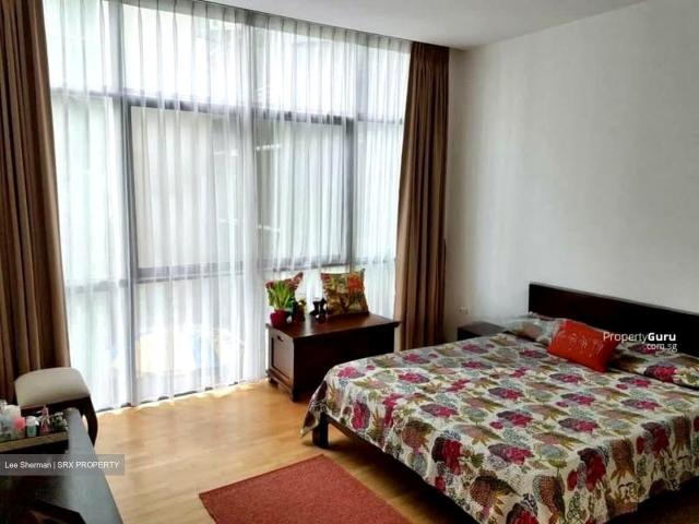 Onan Road D15, Condominium