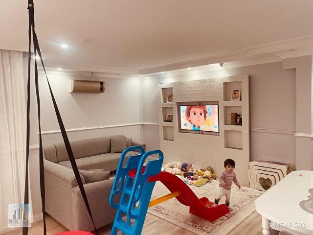 ÖNCEL EMLAK'TAN YILDIZ CADDESİNDE 3+1 SATILIK DAİRE