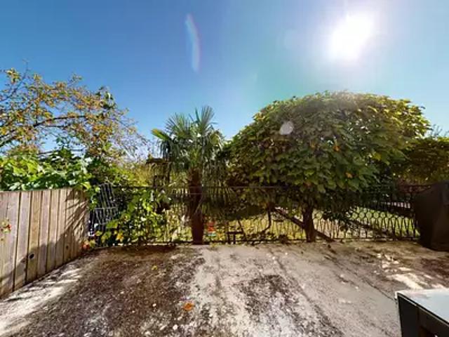 Onet le Château 12850 Location maison 4 pièces t4 jardin terrasse