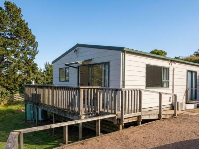 Onetangi, 2 bedrooms