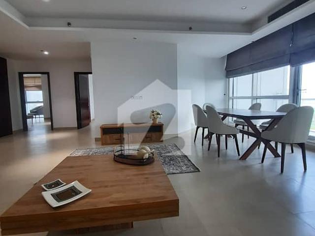 One Constatation Avenue 3 Bedroom Decent Furnished Apartment Balcony Lake view