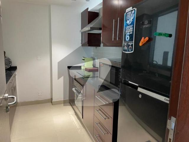 One constitution avenue tower 2 bed and study furnihed flat for rent one constitution avenue