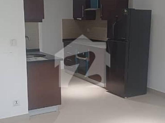One constitution avenue un furnished 1 bed flat for rent