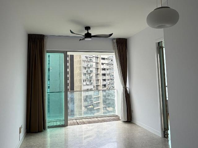 One Amber Condominium For Rent, $3,500, 1 Bed 1 Bath 570 sqft $6.14 psf