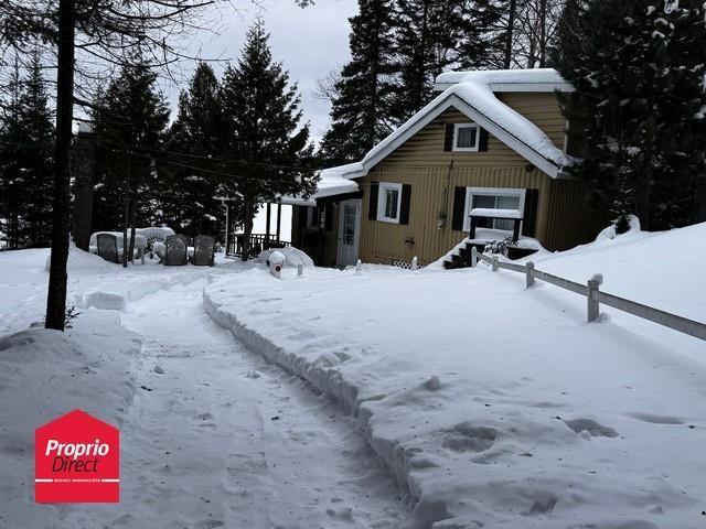 One and a half storey house for sale Laurentides #QK084 MLS.