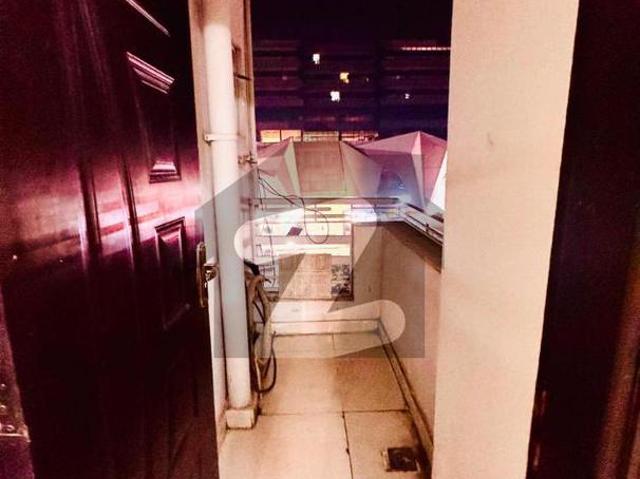 One Bed Non Furnished Apartment Available For Rent In Diamond Mall Gulberg Green Islamabad Gulberg Greens