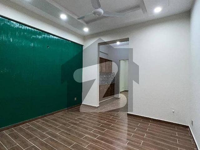 One bed Apartment For Rent