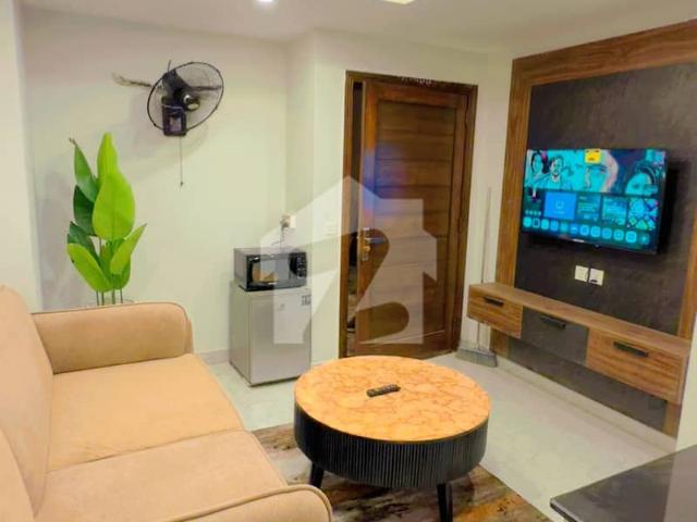 One bed luxurious apartment for sale at investor rate near eiffel tower