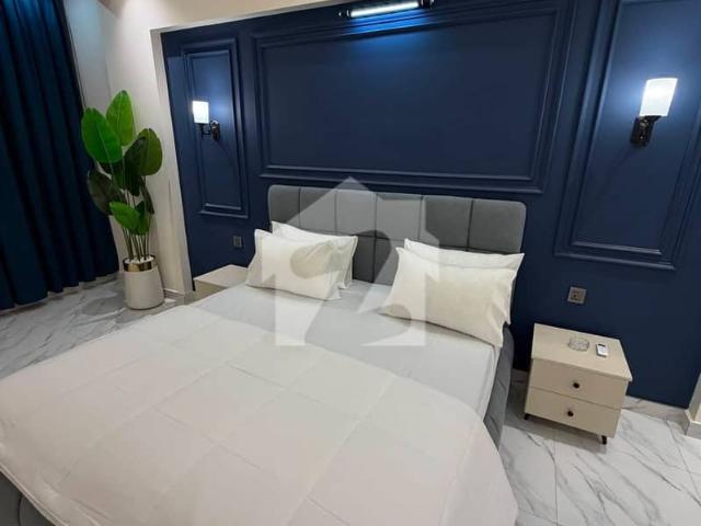 One bed luxurious furnished apartment for sale at bahria town lahore