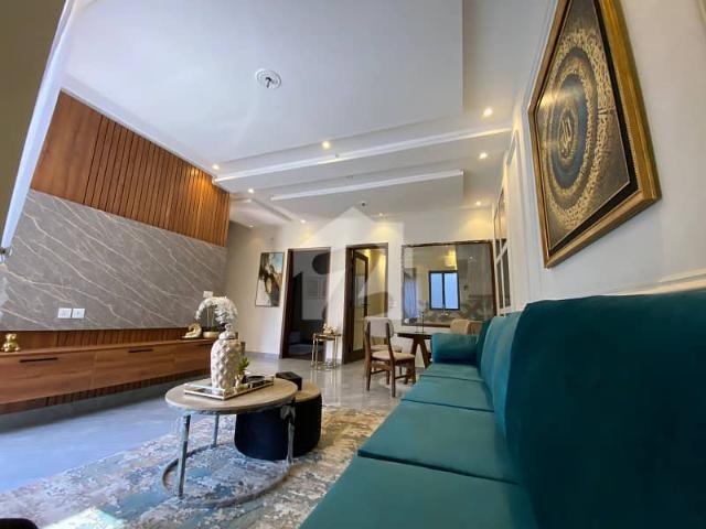 One Bed Luxury Apartment For Sale In Lahore Shape Your Home In Heart Of Lahore
