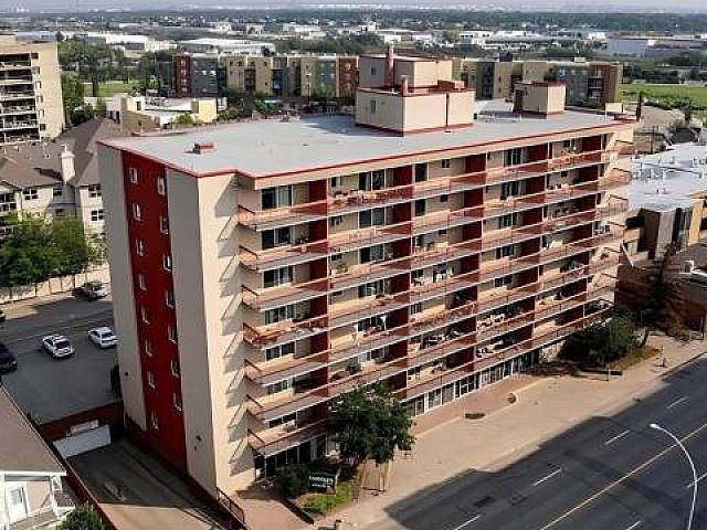 One Bedroom Top Floor