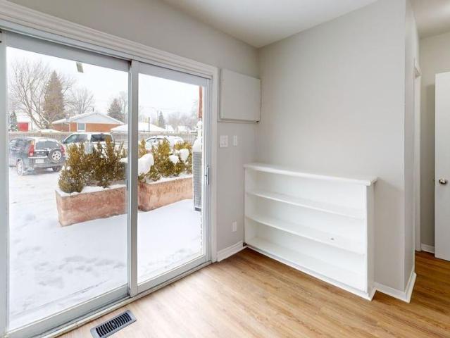 One Bedroom Apartment