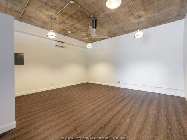 One Bedroom Apartment