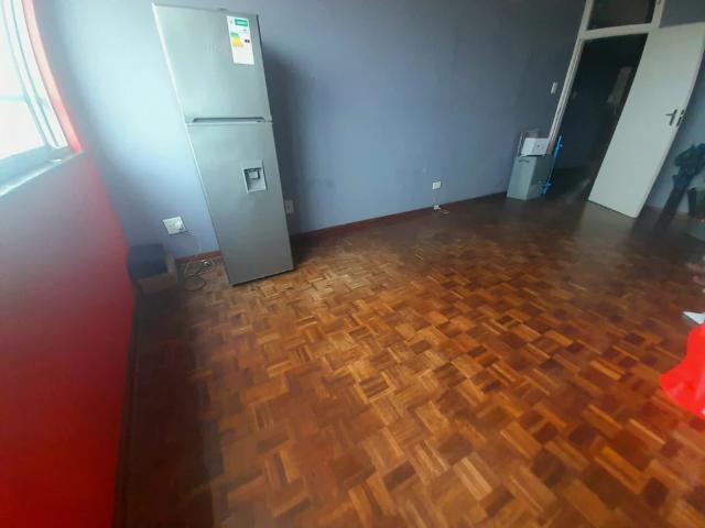 One Bedroom Apartment