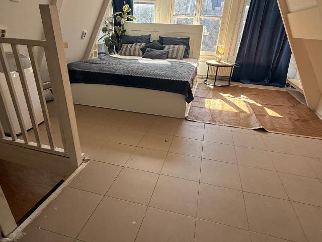 One bedroom apartment for rent !