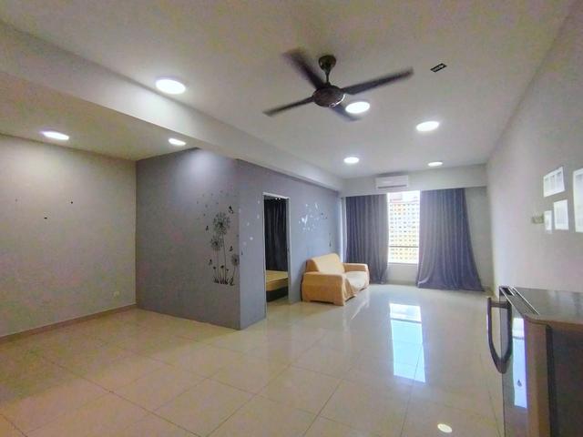 One Bedroom apartment One South Next to Mrt serdang raya