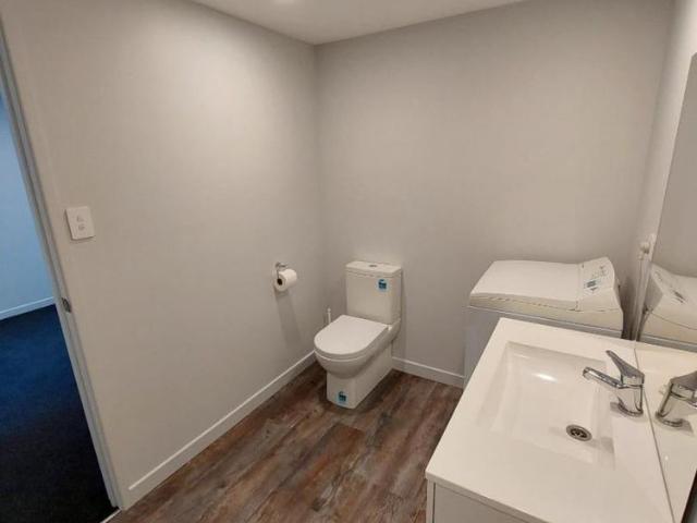 One Bedroom Central Apartment