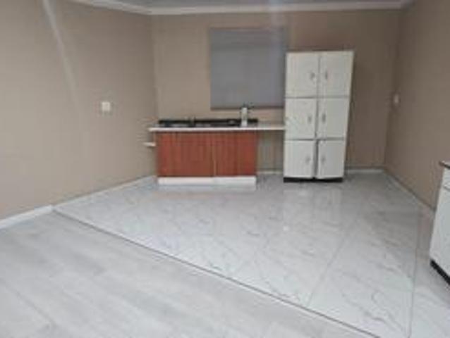 one bedroom cottage to let in mckenz.