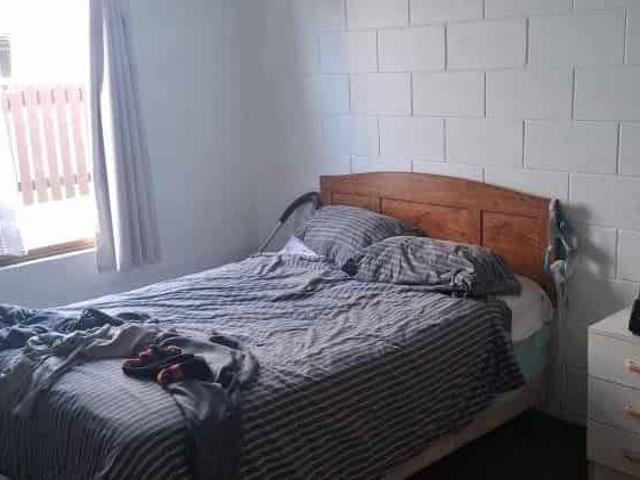 One Bedroom Flat Close to Waikato University