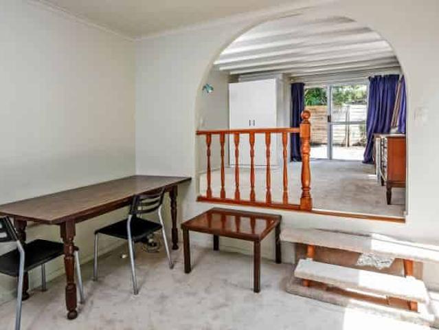 One Bedroom Flat in Browns Bay