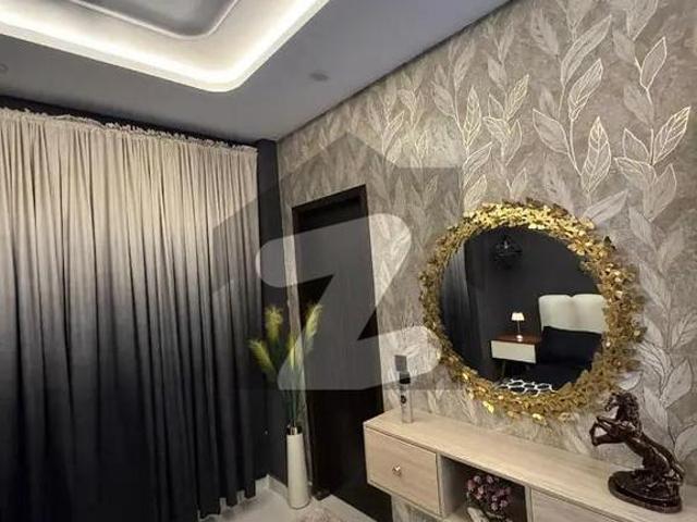 1 Bedroom Luxury Furnished Apartment is Available for Rent in Bahria Town Lahore Bahria Town Quaid Block