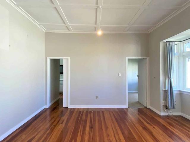 One bedroom in Mt. Albert