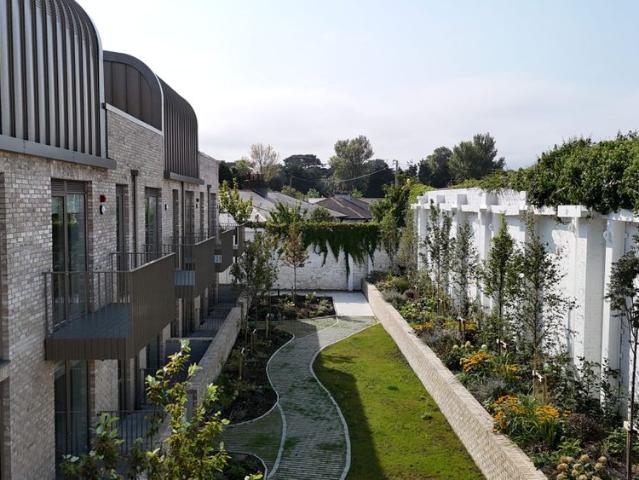 One Bedrooms @ Rockpoint, Newtown Avenue, Blackrock, County Dublin