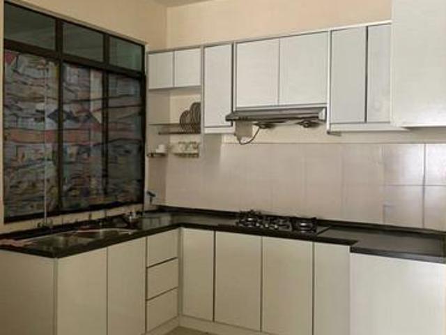 One DamansaraWalk to MRT Well Maintained Near Everything MUST VIEW