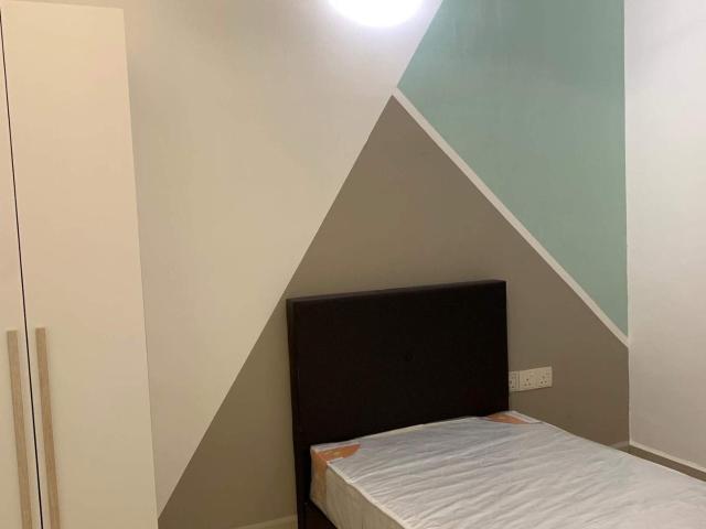 One Damansara Single Room with Fan Only @ Damansara Damai, near to Econsave, MRT, Sri Damansara, Sungai Buloh