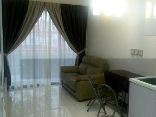 One Dusun Residences D12, Apartment